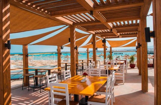 Pyramisa Sahl Hasheesh Resort