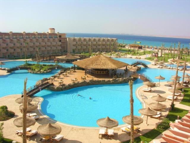 Pyramisa Sahl Hasheesh Resort