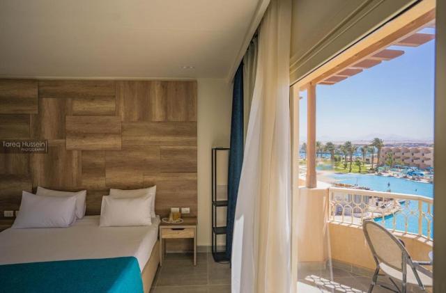 Pyramisa Sahl Hasheesh Resort