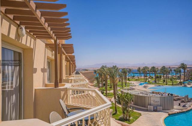 Pyramisa Sahl Hasheesh Resort