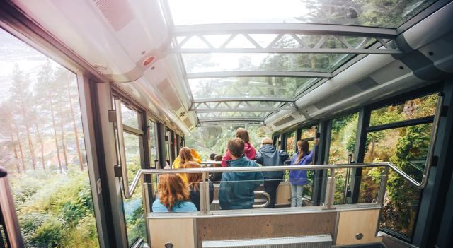 Fjordok közt a Skandináv-félszigeten repülővel
