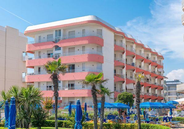 Apollo Apartmanház
