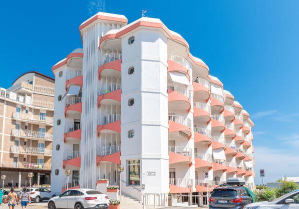 Apollo Apartmanház