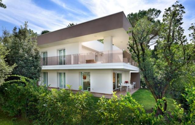 Summer Villas