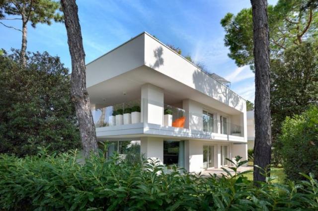 Summer Villas