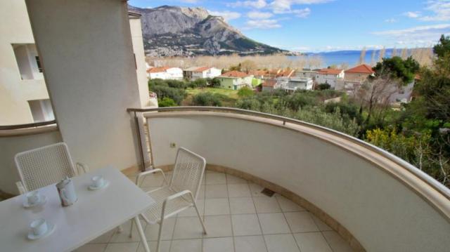 GasoC6 balkon.jpg