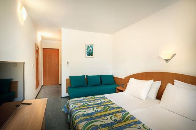 Sunny Hotel