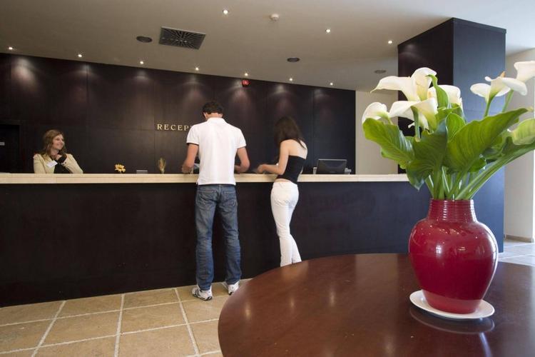Hotel International - Rab Város - Nyaralás Rab-szigeten