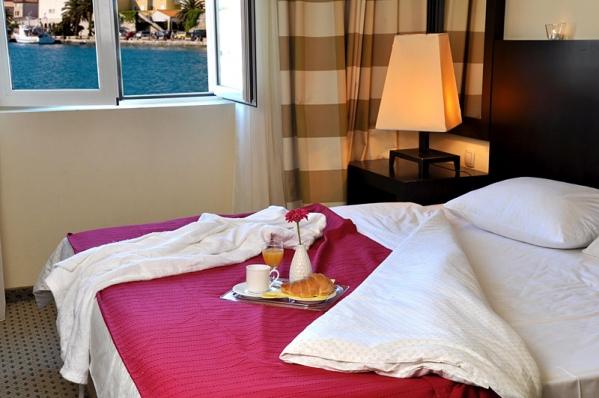 Hotel International - Rab Város - Nyaralás Rab-szigeten