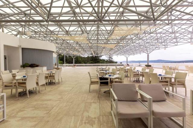 Terrace_hotel Omorika (2).jpg