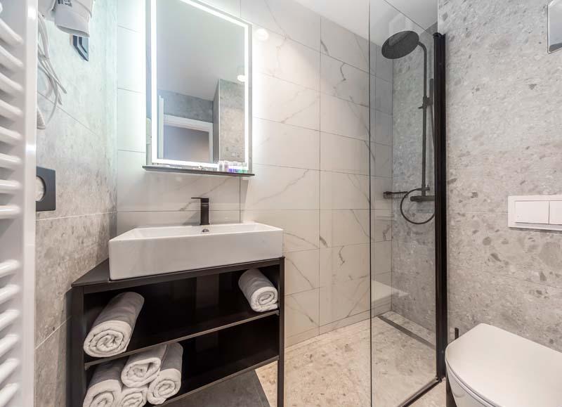 Bathroom_Ad Turres Holiday Resort (4).jpg