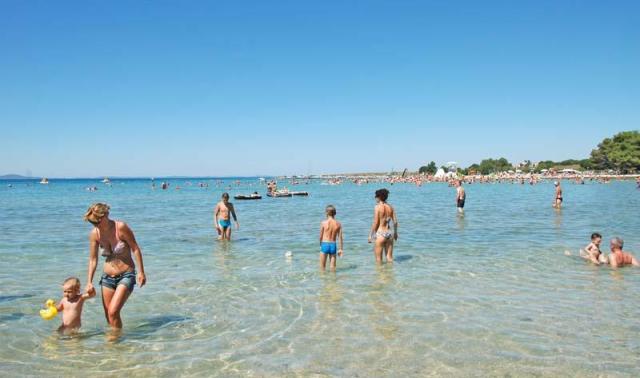 Beach 09.jpg