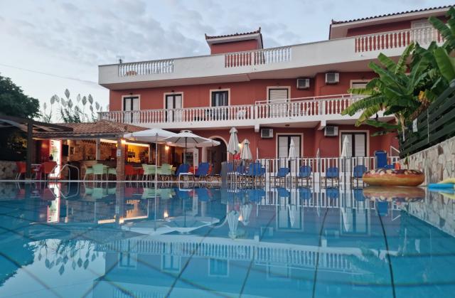 Alex Aparthotel
