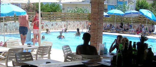 Alex Aparthotel