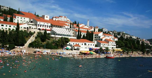 Hotel Zenit