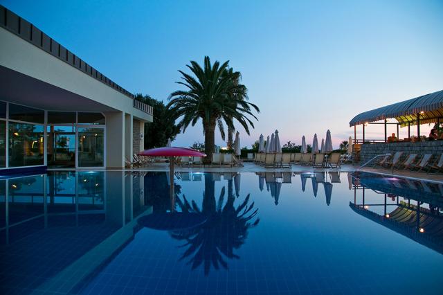 Hotel Palas - Petrovac