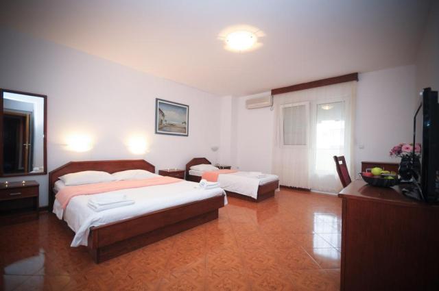 Hotel MB