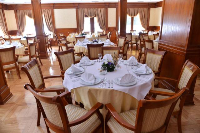 Hotel Zlatnik - Nova
