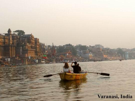 Delhi - Jaipur - Agra - Taj Mahal - Khajuraho erotikus templomai - Varanasi