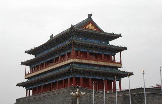 Peking – Shanghai – Suzhou – Xian – Guilin – Kanton (pandalátogatással az állatkertben) – Hong Kong – Makaó