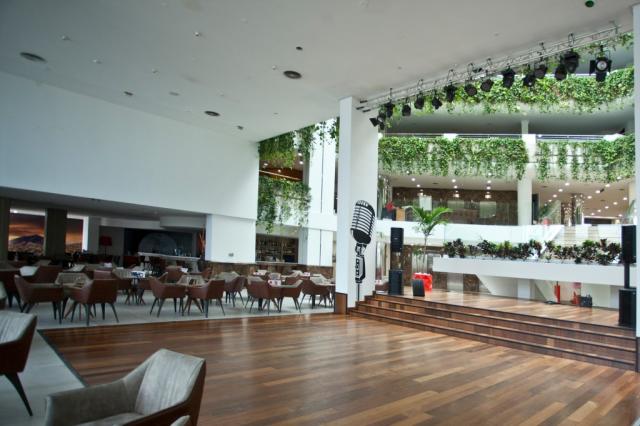 Alexandre Hotel Gala