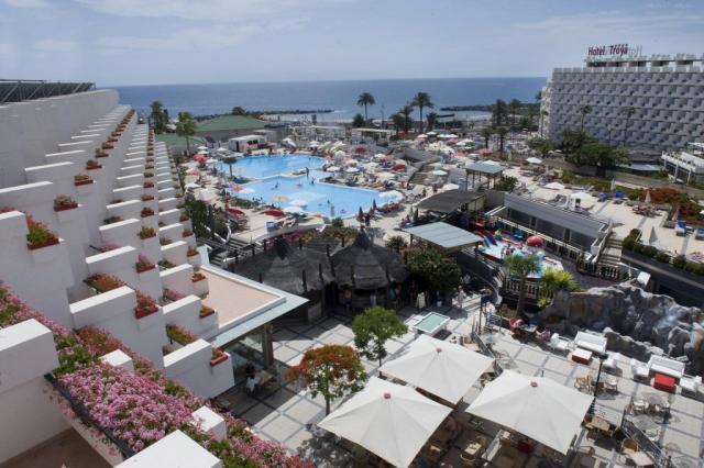 Alexandre Hotel Gala
