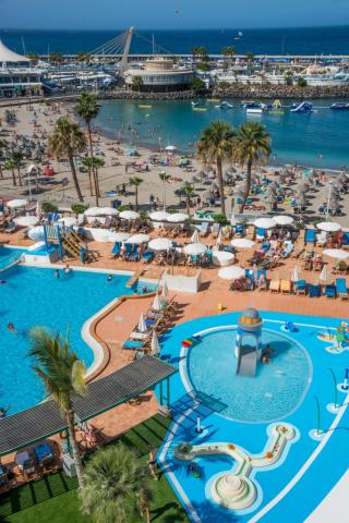 HOVIMA La Pinta Beachfront Family Hotel
