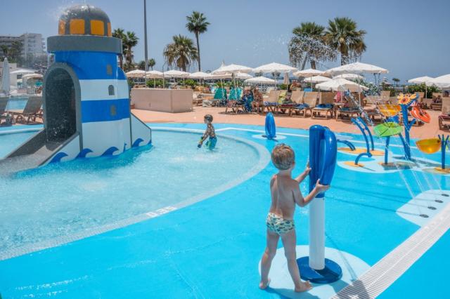HOVIMA La Pinta Beachfront Family Hotel