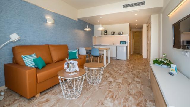 HOVIMA La Pinta Beachfront Family Hotel