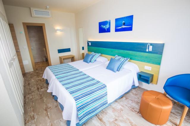 HOVIMA La Pinta Beachfront Family Hotel