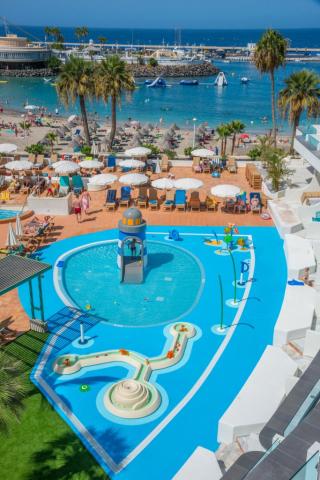 HOVIMA La Pinta Beachfront Family Hotel