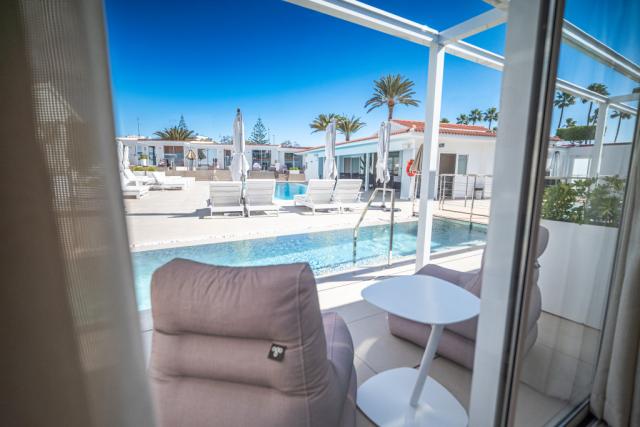 Hl Miraflor Suites