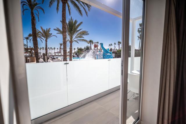 Hl Miraflor Suites
