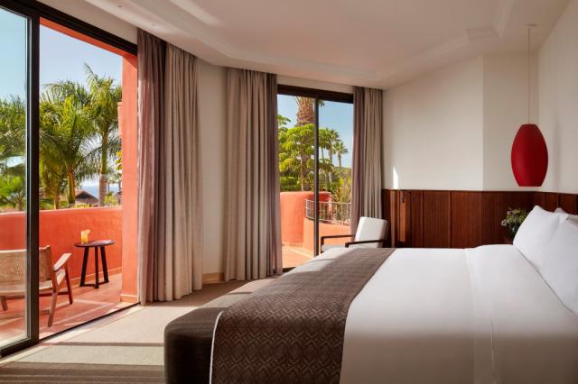 Tivoli La Caleta Resort