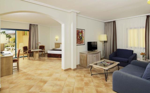 H10 Sentido Playa Esmeralda
