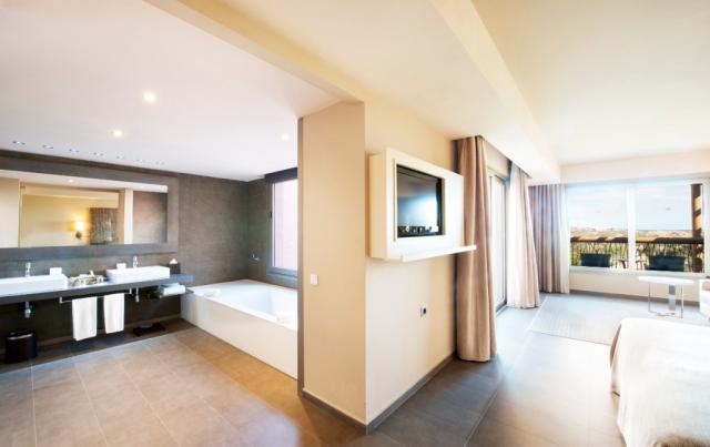 Lopesan Baobab Resort
