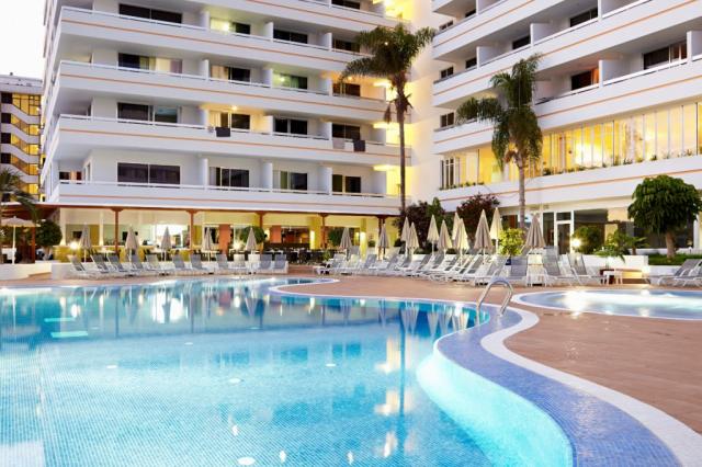 Coral Suites & Spa