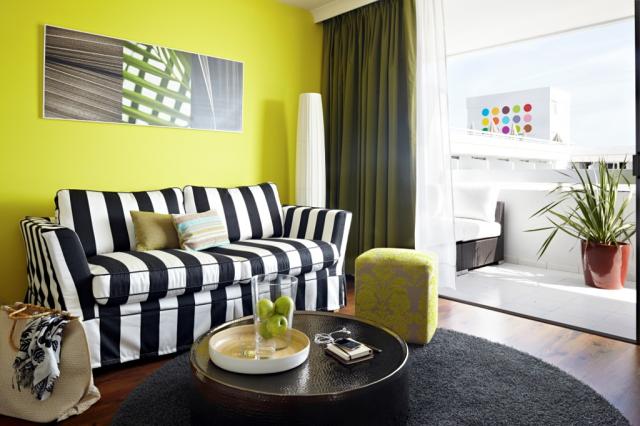 Coral Suites & Spa