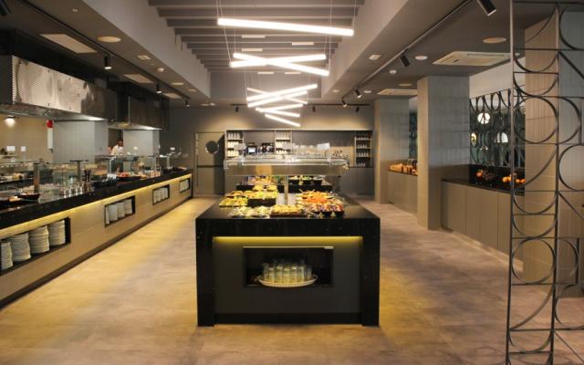 Coral Suites & Spa