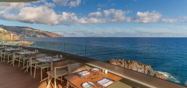 Pestana Palms