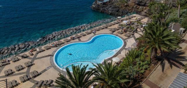Pestana Palms