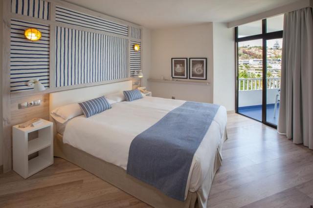 Corallium Beach Hotel