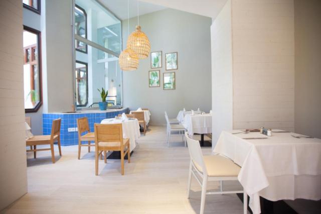 Corallium Beach Hotel