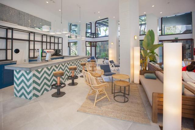 Corallium Beach Hotel