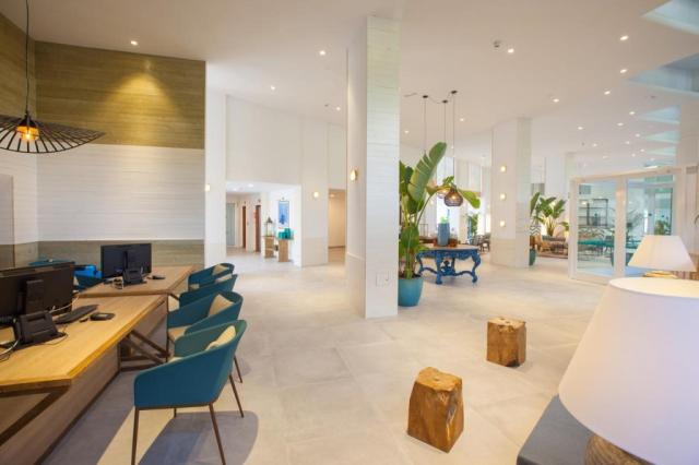 Corallium Beach Hotel