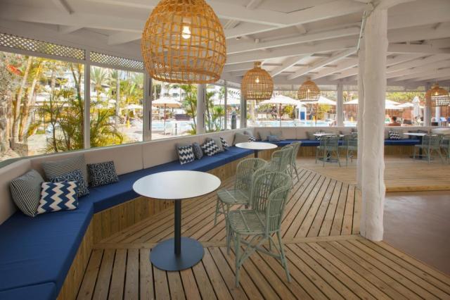 Corallium Beach Hotel