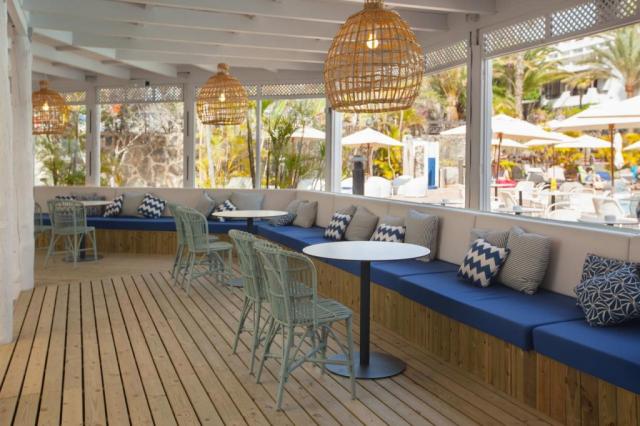 Corallium Beach Hotel
