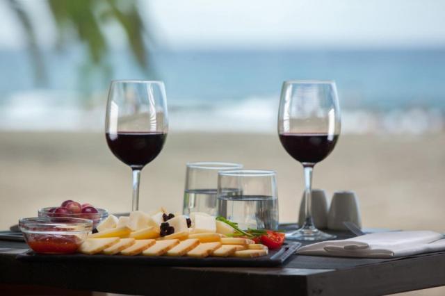Corallium Beach Hotel