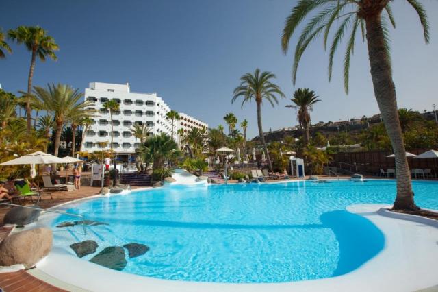 Corallium Beach Hotel