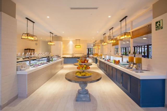 Corallium Beach Hotel